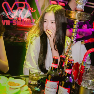 不打马赛手抓欧派二次元
